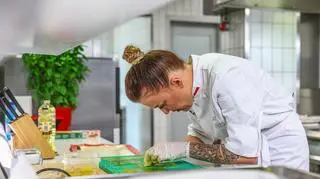 Temperatura pieca pogrąży finalistów Masterchefa? Debora, Kuba i Julia będą mieli spory problem