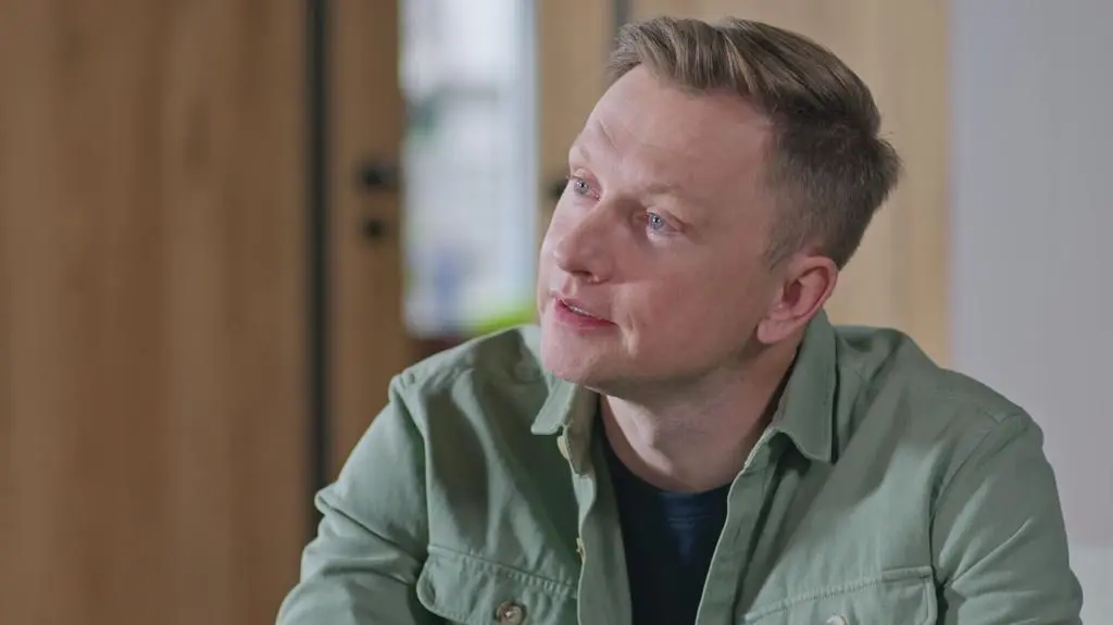 Aktualnie czytasz: "Na Wspólnej", odc. 4251. Igor odkryje prawdę o Julce?! Alarm ze szkoły go załamie