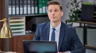 Aktualnie czytasz: "Na Wspólnej" w odcinkach 3899-3902: Próba samobójcza, pobicie, atak pijanego ojca i wyprowadzka