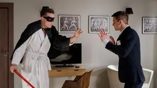 Aktualnie czytasz: "Na Wspólnej" w odcinku 3779: Nerwowa podróż poślubna Żbików i próba eliminacji kochanki!