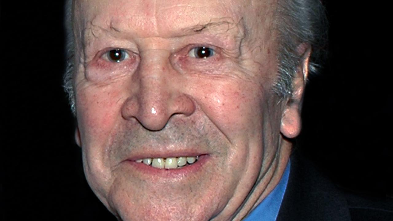 Leon Niemczyk pominął jedyną córkę w testamencie. "Na pogrzebie ksiądz, nie wspomniał nawet, iż miał córkę"