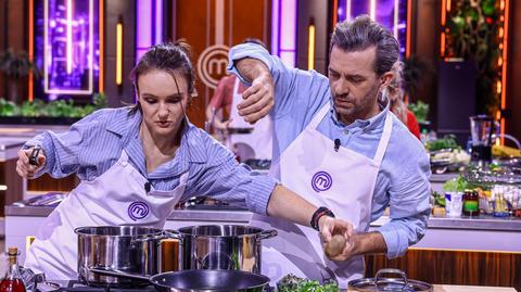 Piotr i Agnieszka Głowaccy oraz Grzegorz Zawierucha w "MasterChef Nastolatki 2"