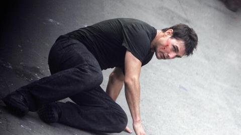 Tom Cruise w "Mission: Impossible III"