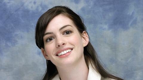 Anna Hathaway