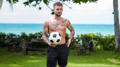 Powitajcie nowego uczestnika "Hotelu Paradise 10". Kim jest Kamil Bełczkowski?