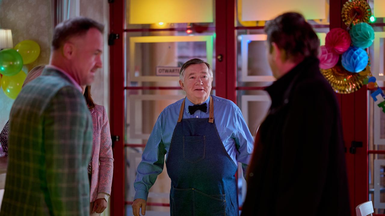 W szkole Danki pojawi się nowy nauczyciel! Bednarczuk prawie mdleje. Jaka mroczna tajemnica ich łączy?