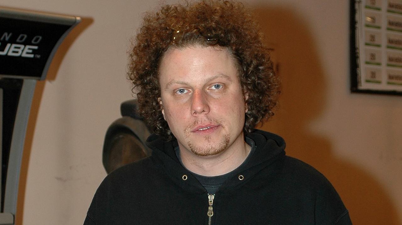 Sidney Polak pożegnał się z T.Love i już pochwalił się nowym projektem. Zaprosił do współpracy znanych artystów