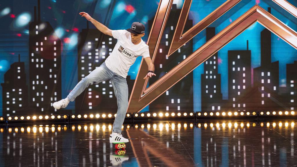 Mam Talent!: Paweł Grąziowski