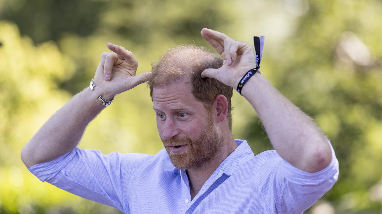 Książę Harry chce nakręcić dokument o księżnej Dianie! Narratorką ma być Meghan Markle. "Dla Williama byłoby to już zbyt wiele"