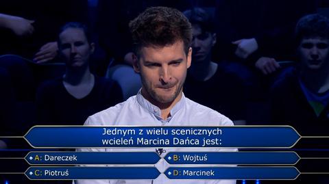 Jakie jest sceniczne wcielenie Marcina Dańca? Publiczność pomoże Adamowi?
