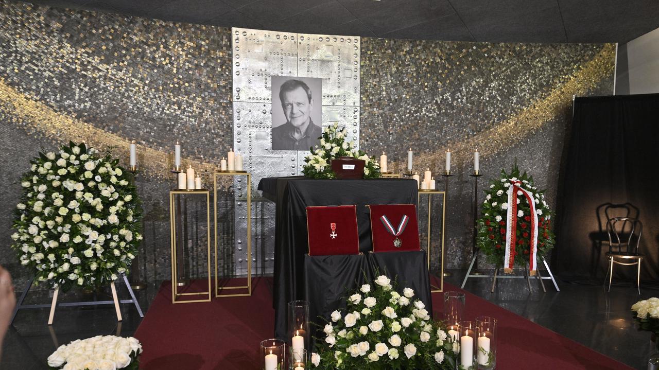 Pogrzeb Jana Frycza. Poruszające słowa Olgi Frycz i bliskich aktora. "Najwspanialszy dziadek na świecie"