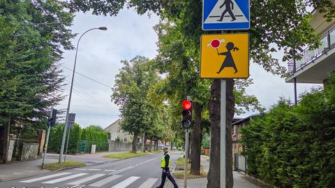 Policja sprawdza przejścia przy szkołach. Kontrole przed rozpoczęciem roku szkolnego