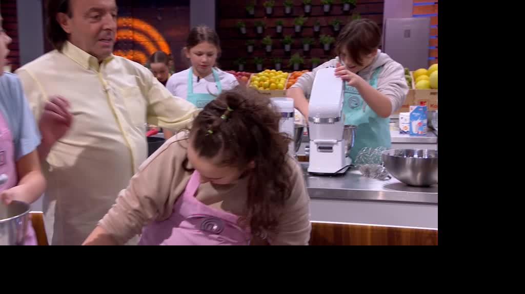 230324_masterchef_junior_8_odc4_www_3