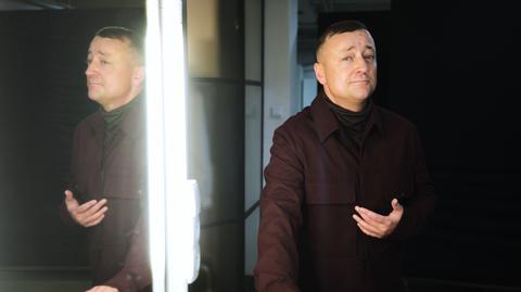 Czesław Mozil zachwycił wykonaniem piosenki "Na tapczanie siedzi leń"! Zobaczcie sami!