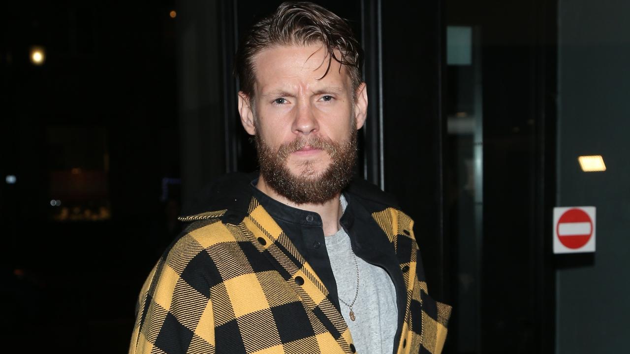 Sebastian Fabijański wraca do konfliktu z Quebonafide. "To była przepychanka w piaskownicy"