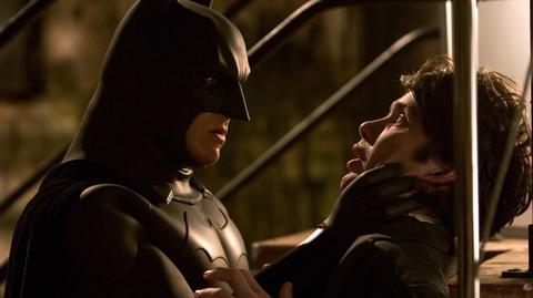 Lipiec w TVN Fabuła: Batman, Sherlock Holmes i wielkie kino z klasą