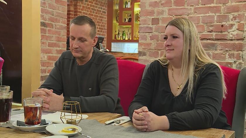 Agnieszka prowadzi restaurację ze swoim ojcem Zbyszkiem który zmagał się z chorobą nowotworową. Niestety nie wiodło się im najlepiej. A najgorsze w tym wszystkim jest to, że kuchnia w restauracji "Pod Przykryfką" jest naprawdę kiepska. Stąd lawina krytyki ze strony Magdy Gessler. 

Zobacz fragment 12. odcinka "Kuchennych rewolucji" prosto z Gdańska. 