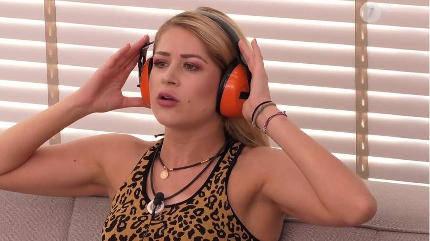 Madzia czyta z ruchu warg chłopaków [12.06.]