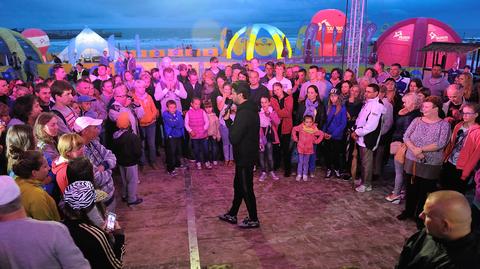 Miasteczko Projekt Plaża nocą