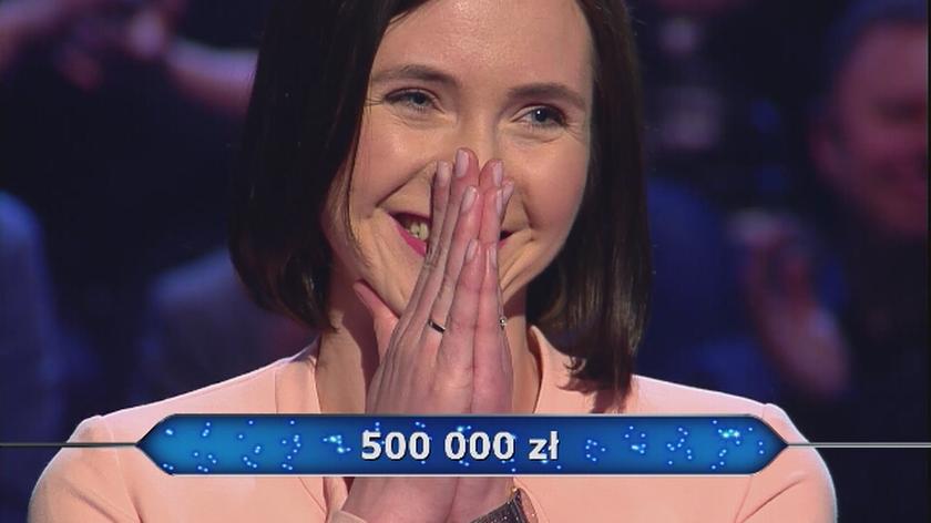 Sonia jako trzecia uczestniczka w nowej edycji teleturnieju "Milionerzy" usłyszała pytanie za 500 tysięcy złotych. Zobaczcie, jak sobie poradziła!