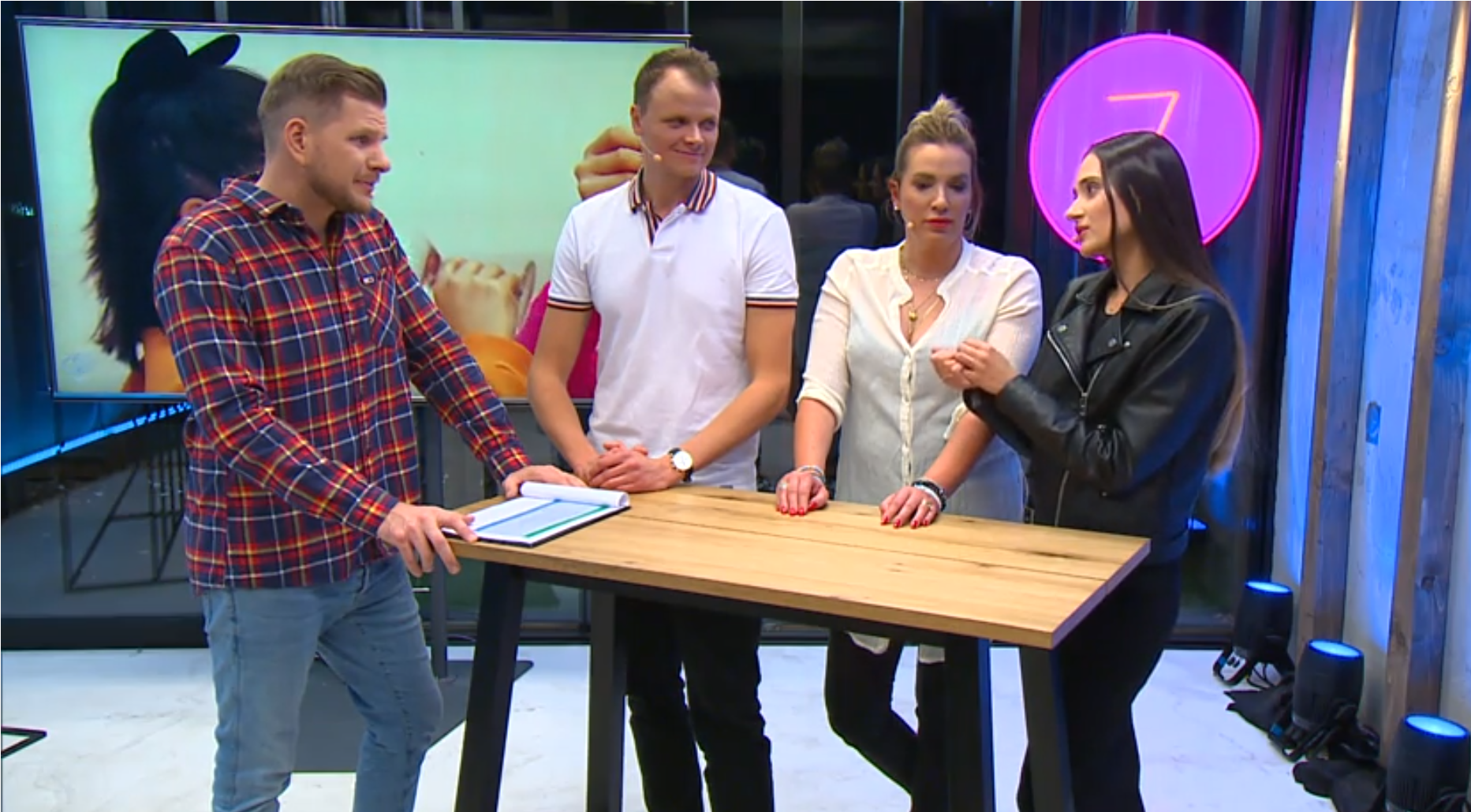 Big Brother TVN 7: Sarah, Ania i Mateusz w Big Brother Nocą [VIDEO] - TVN