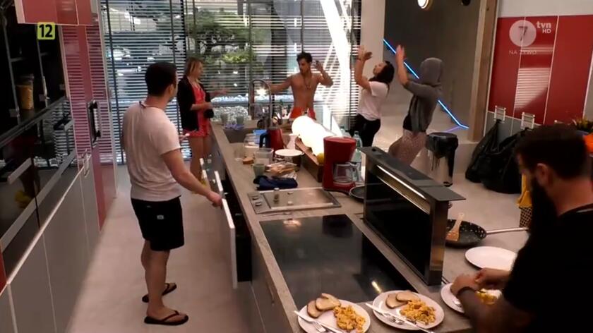 Pierwsze śniadanie Angeliki i Kuby [POBUDKA] [17.04.]