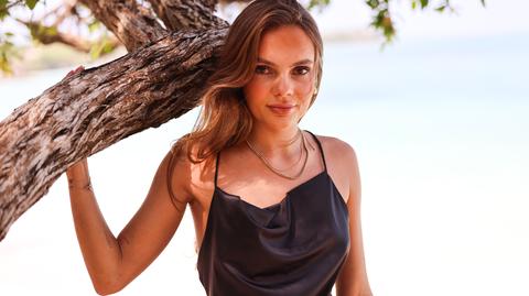 Hotel Paradise 7: JUSTYNA ŁABUDA