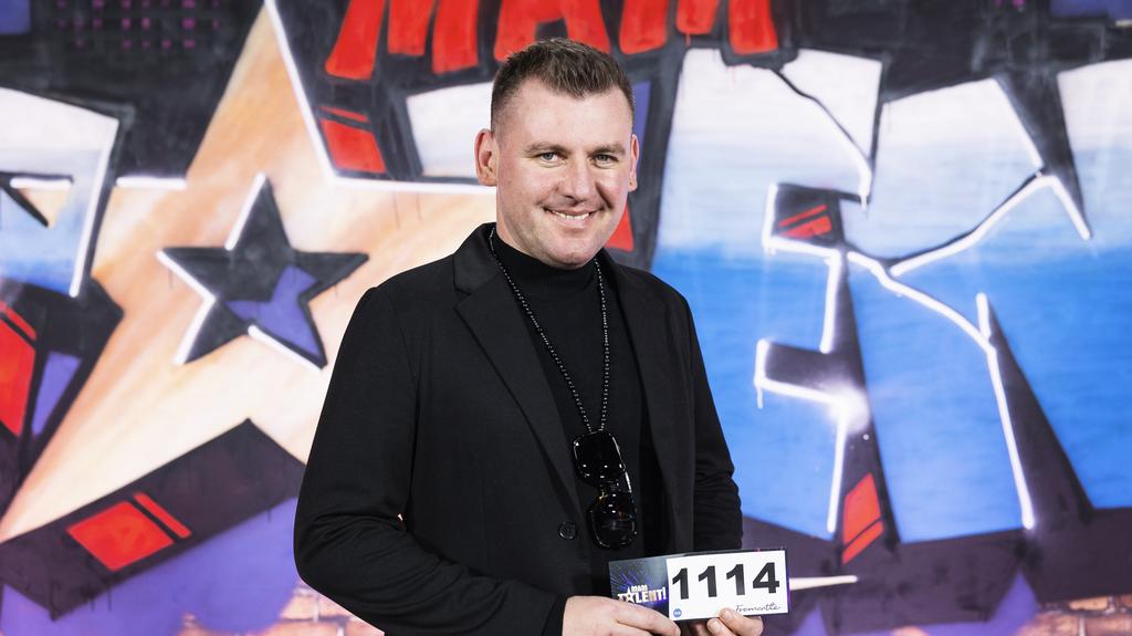 Mam Talent! 16: Krzysztof „Kris”  Knapek